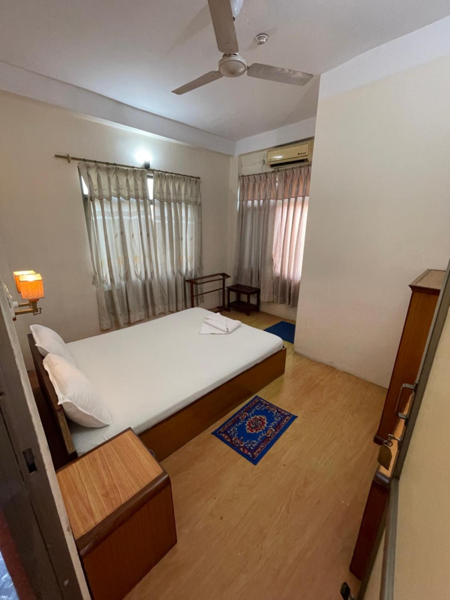New Buddha Bhoomi Guest House ルンミンデーイ エクステリア 写真